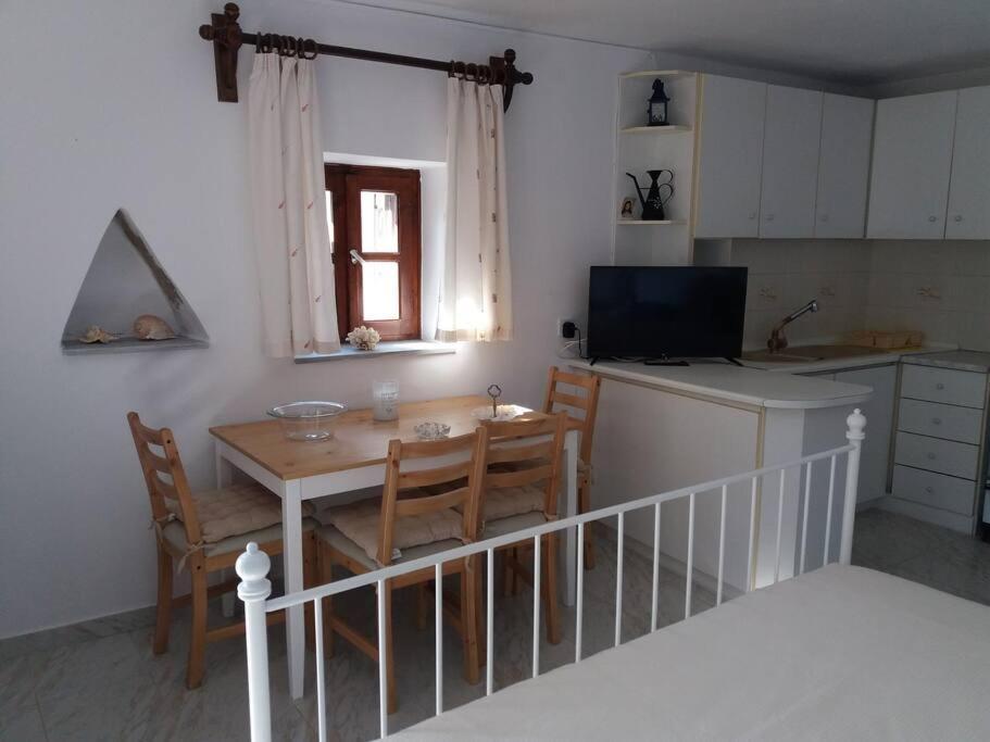 Grandpa Simos' Traditional Guest House Agios Romanos Eksteriør billede